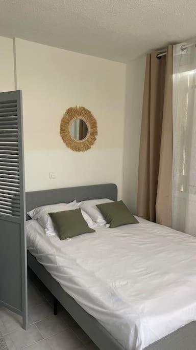 Joli Studio Dans Le Village Les Les Saintes-Maries-de-la-Mer Extérieur photo